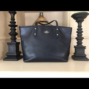 Coach tote